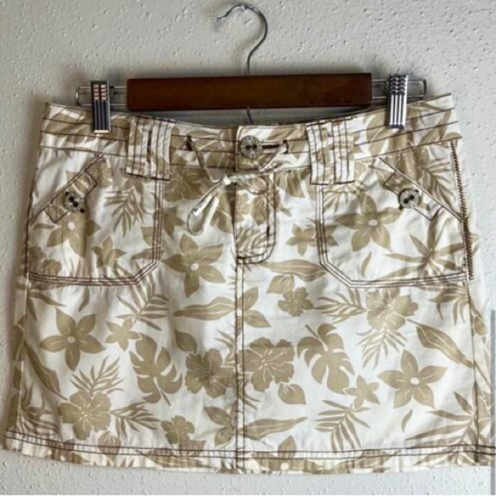 SO wear it declare it tropical mini skirt